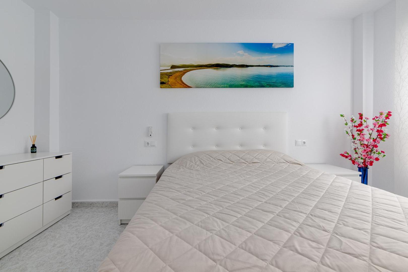 טורבייחה Calle Concordia 86, Two Bedroom Apartment, Up To 6 Guests, Near Del Cura Beach,Supermarket Mercadona And Central Bus Station מראה חיצוני תמונה