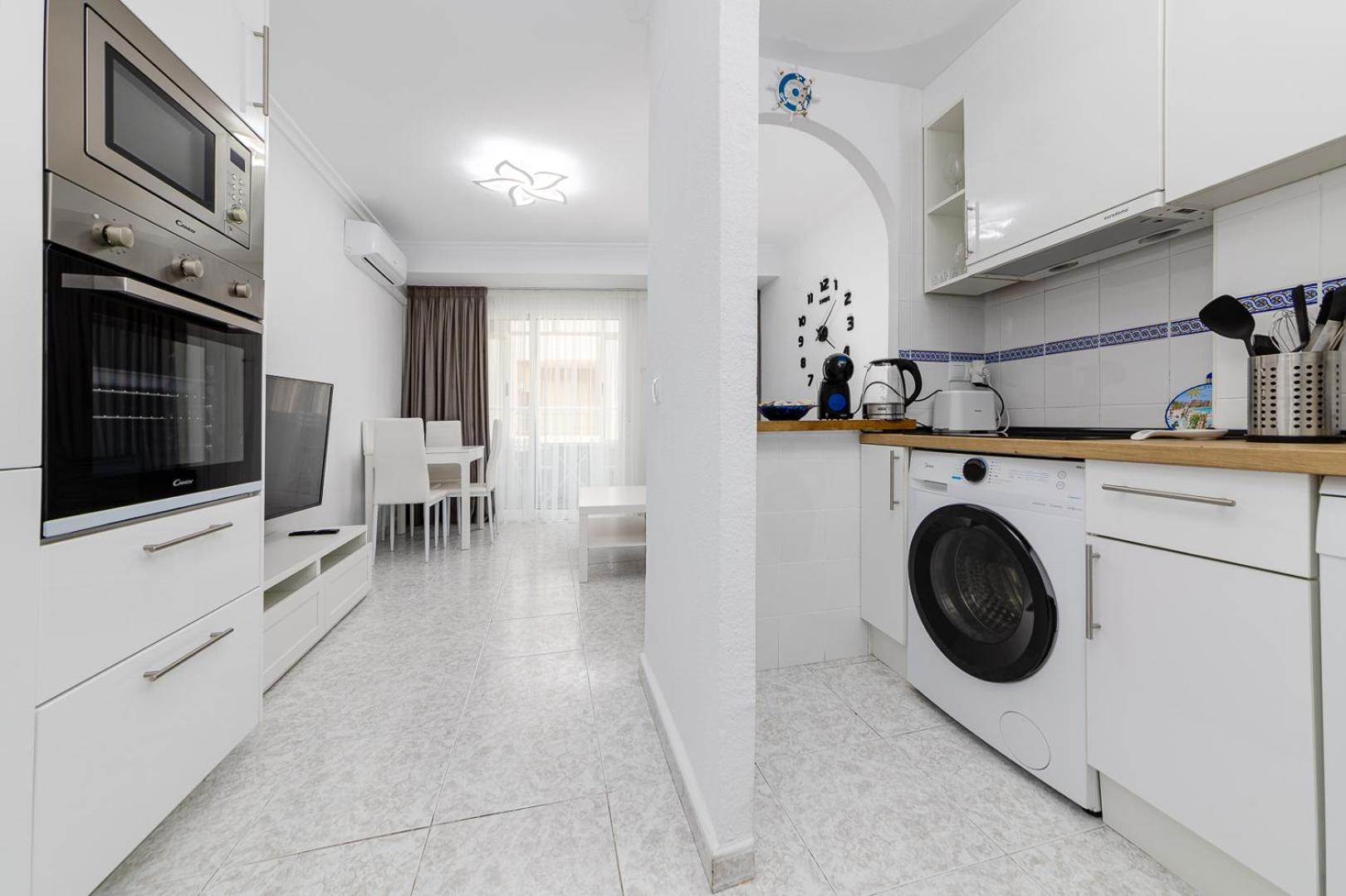 טורבייחה Calle Concordia 86, Two Bedroom Apartment, Up To 6 Guests, Near Del Cura Beach,Supermarket Mercadona And Central Bus Station מראה חיצוני תמונה